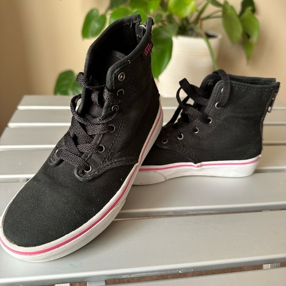 Black w/Pink Hi-Top Zipper-Back Vans “Missy”Size 13 - Picture 3 of 6